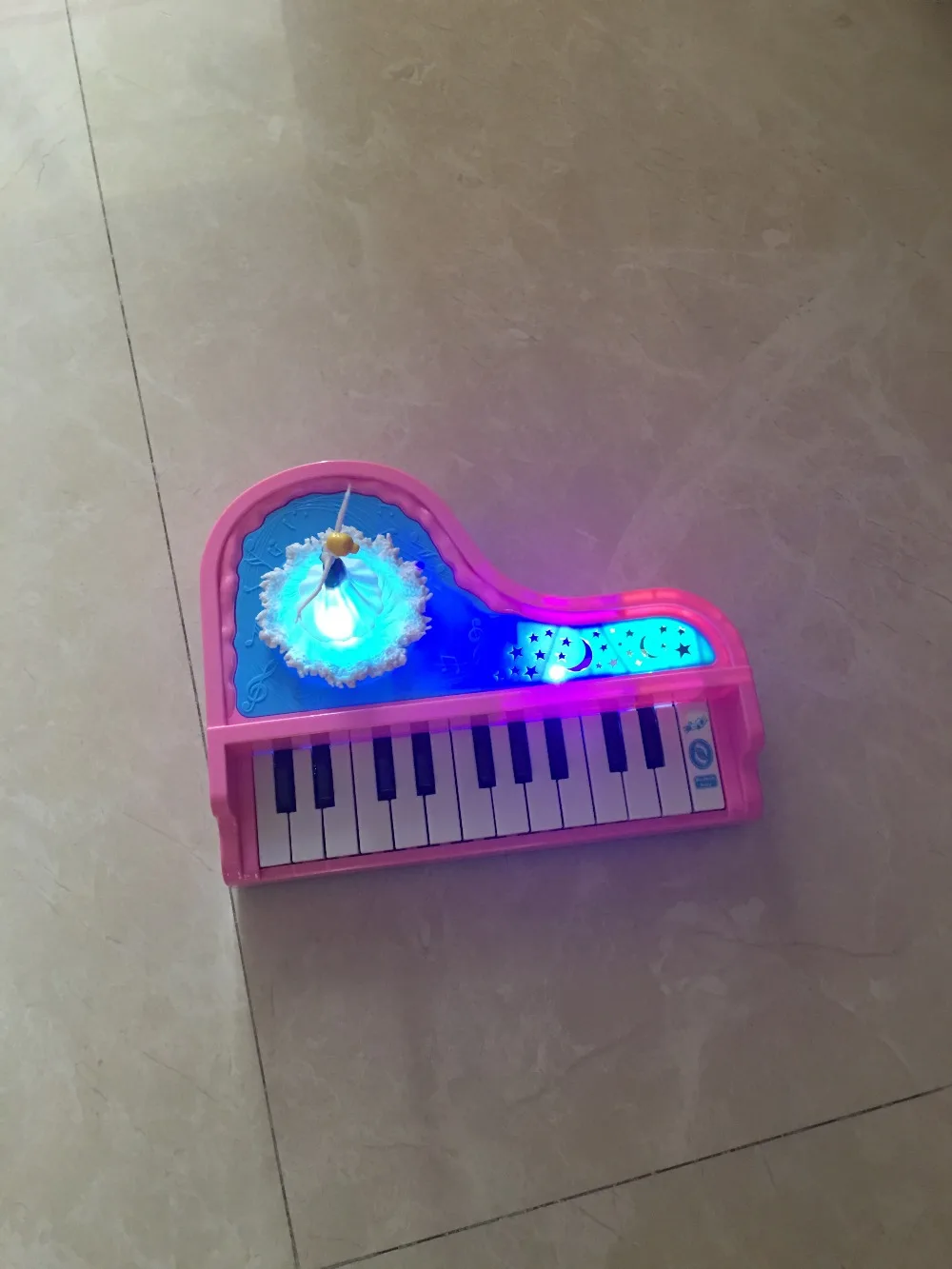 Вращающийся танцующая девушка фантазия проекционный светильник классическое