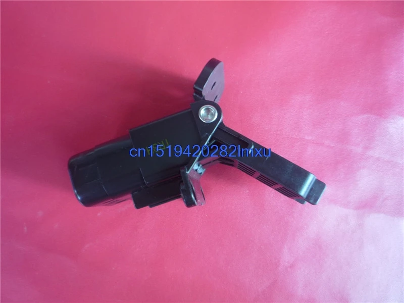 Новый оригинальный шарнир в сборе для EPSON L1455 7521 7520 7525 7510 7511 7515 7620 WF 7621 7610 7720 правый