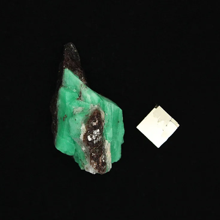 Ultra-fine mineral crystals emerald green natural rough stones mark collectibles ore samples without optimization 27 | Дом и сад