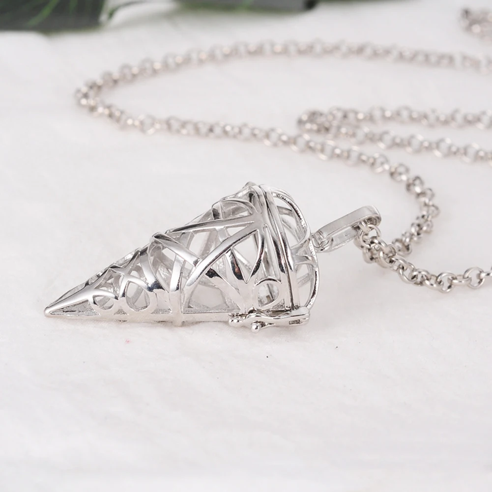 Шикарное полое треугольное парфюмерное ожерелье с кулоном-диффузором женское