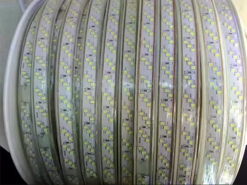 SMD 2835 Светодиодная лента 220V 276 светодиодный s/mThree ряд водонепроницаемая лента веревка 50 см можно резать теплый белый свет украшения супер яркий