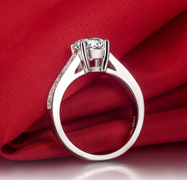 Классическое кольцо 1 карат твердое из белого золота 585 пробы Четыре Зубца