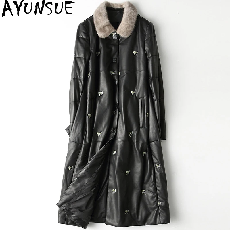 Куртка женская из натуральной овечьей кожи с меховым воротником Осень-зима 2020 |