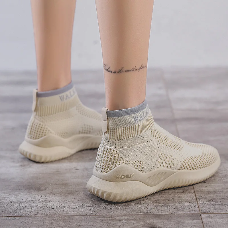 YALNN женские носки обувь Вулканизированная кроссовки массивные белые Zapatos De Mujer
