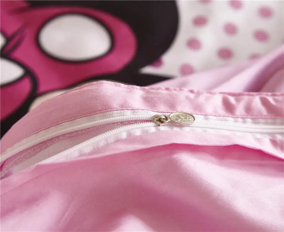 Комплект постельного белья из розового мультфильма Минни Маус | Дом и сад