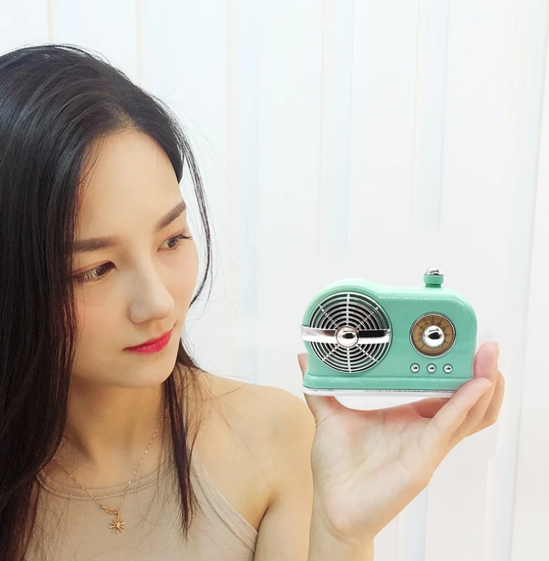 Модный корейский стиль локомотив Bluetooth динамик HM10 восстановление времени машина