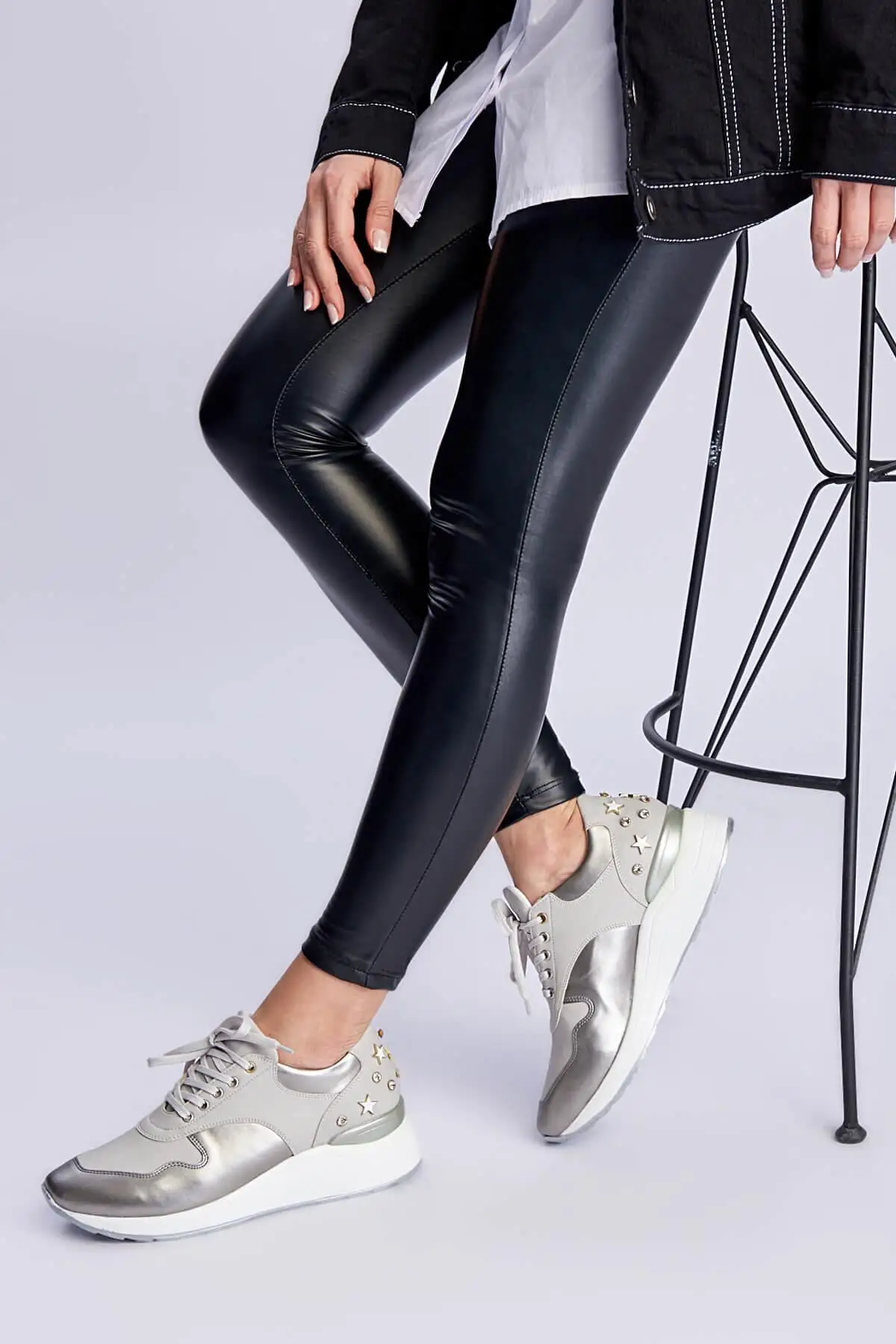 Жемчужные серые женские кроссовки 120130008875 |