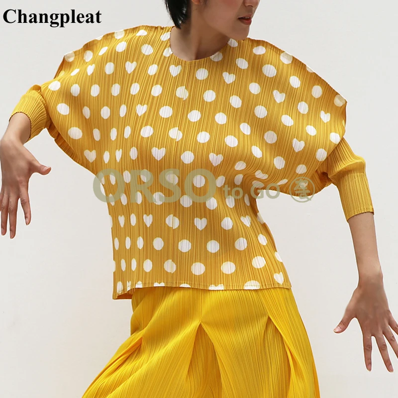 Женская футболка Changpleat свободная плиссированная с о вырезом и рукавами летучая