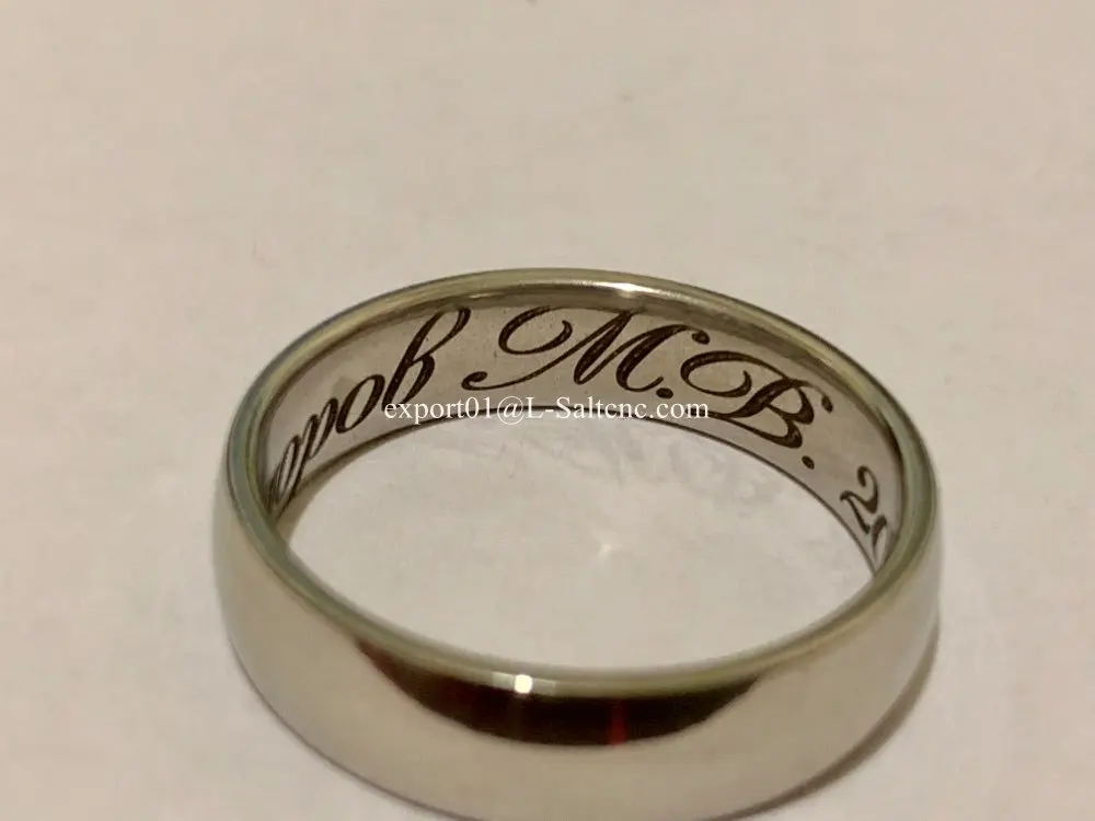 Промышленная лазерная маркировка Золотое серебряное кольцо браслет внутренняя