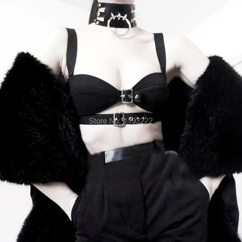 Массивное ожерелье в стиле панк готическое кожаное ручной работы с вырезами и