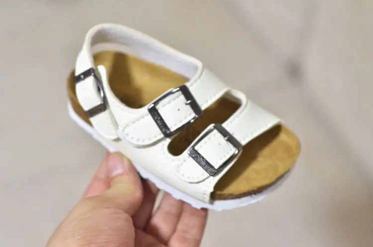 Сандалии детские кожаные дышащие удобные плоская подошва для мальчиков и