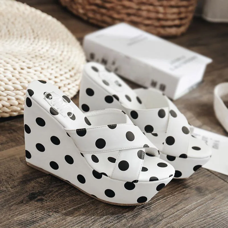 RIZABINA/пикантные Повседневные Вечерние модные босоножки с оборками обувь на