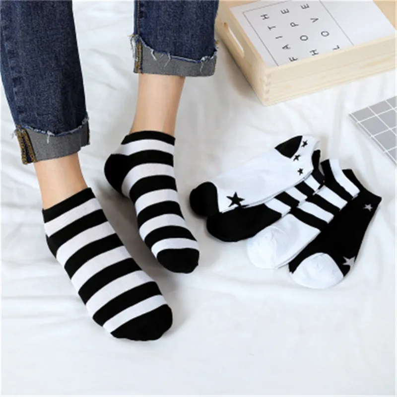 

5Pairs Fashion Hot Sale Cool Men Socks New Arrivals Women socks Sweetheart Striped Cotton socks Simple Lovely socks