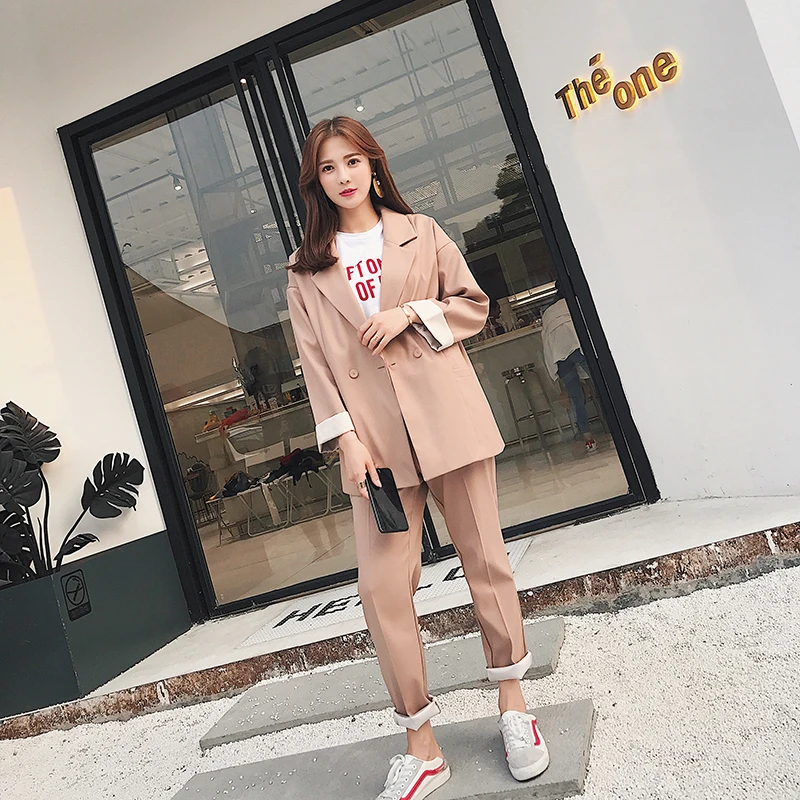 Женский комплект из 2 предметов короткий однотонный блейзер + брюки с высокой