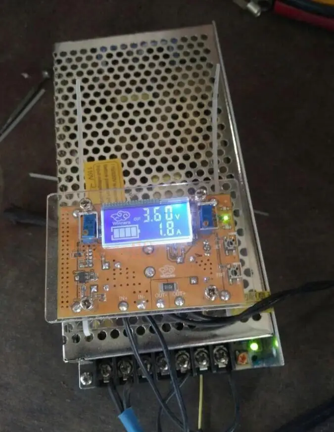 Регулируемый понижающий Светодиодный драйвер для солнечной батареи 10 а пост.