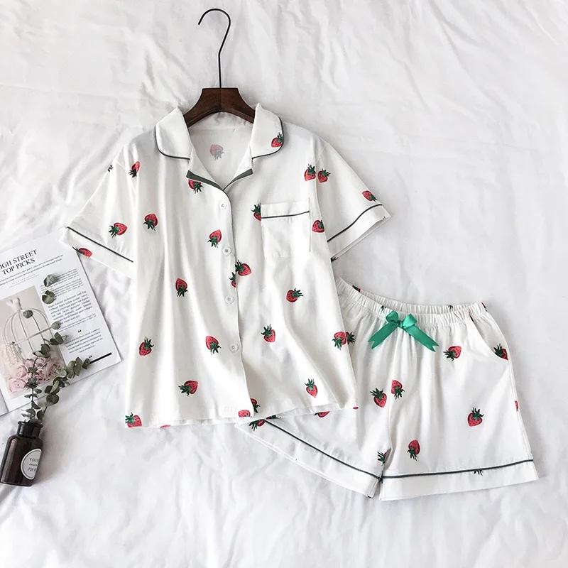 Summer Women Pajamas Suit Strawberry Printing Short Sleeve Turn-down Collar Elastic Waist Shorts Girls Home Lovely Two Piece Set