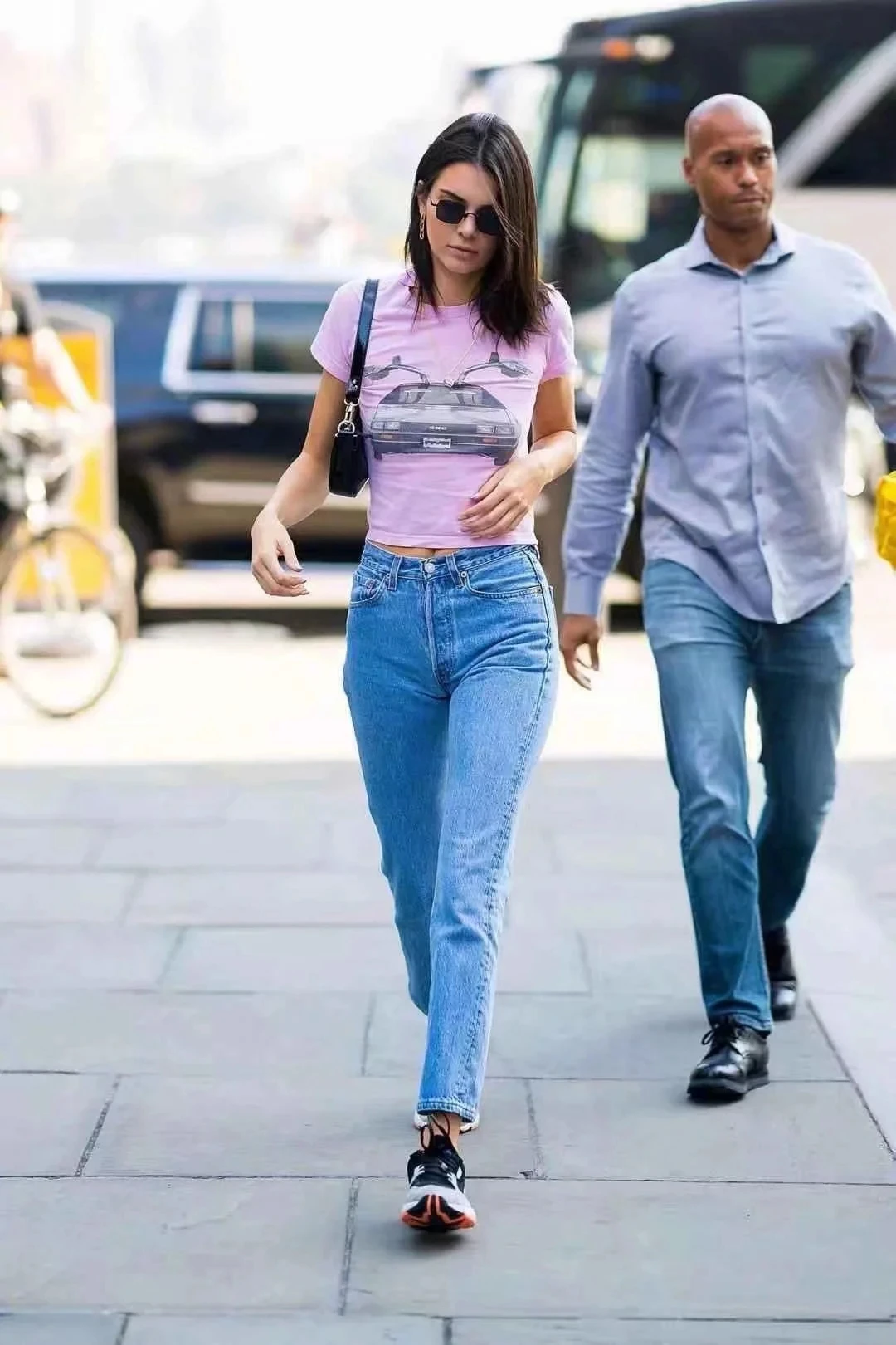 Увядшие женские джинсы Kendall Jenner того же дизайна потертые винтажные джинсы с высокой талией рваные джинсы для женщин в стиле бойфренд