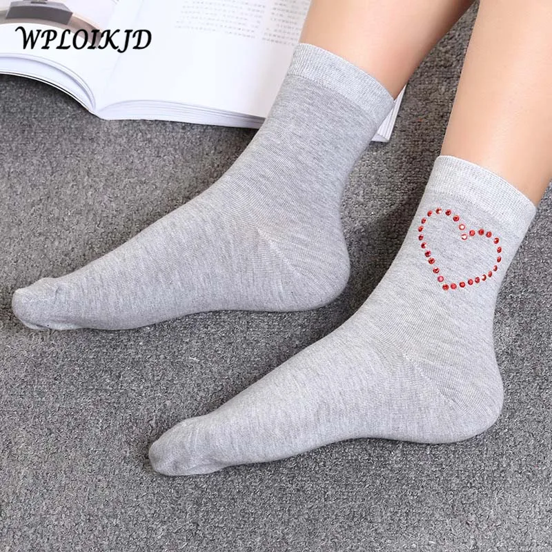 

[WPLOIKJD] Японские однотонные чулочно-носочные изделия унисекс Harajuku креативные женские милые Носки с рисунком любви