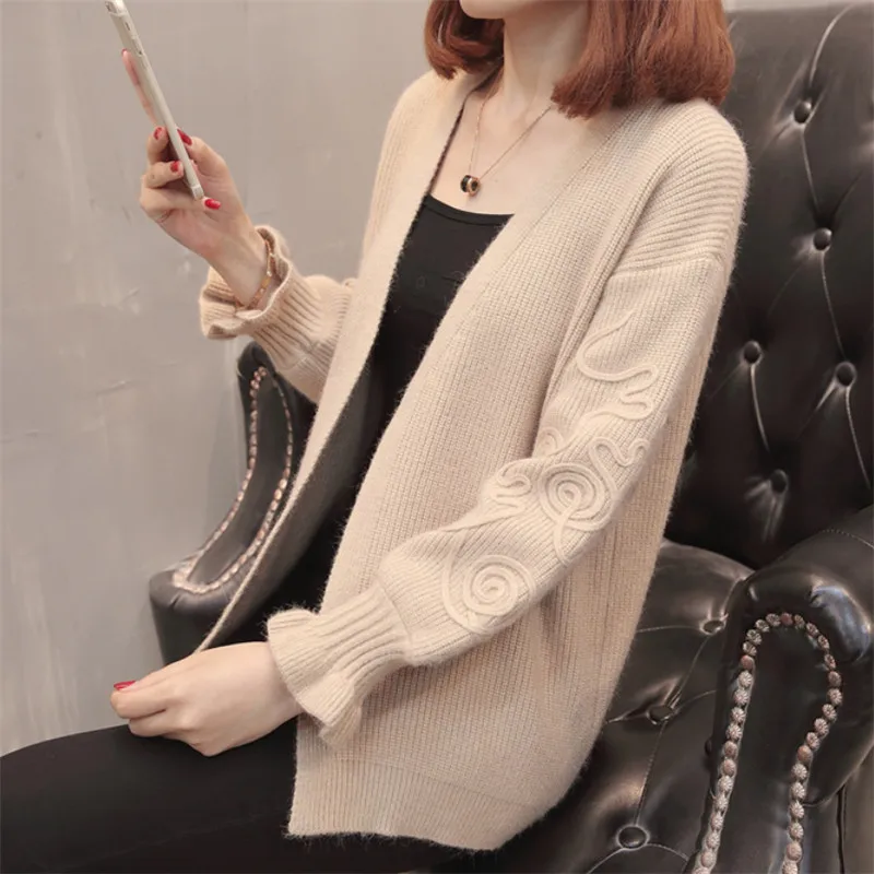 Бежевый Women new fashion knitted cardigans short solid coat ruffles suit spring and autumn office lady - Цвет: Бежевый