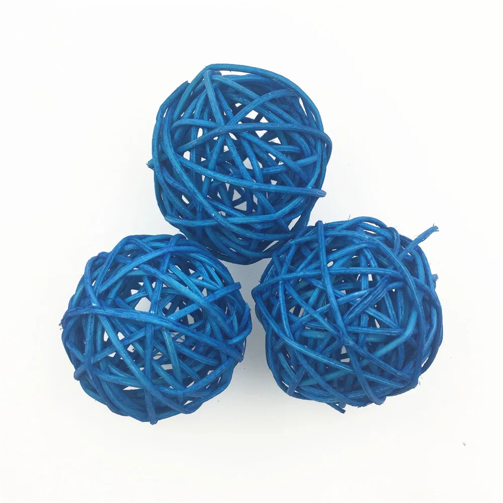 light blue 5cm Вечерние украшения ротанга тростника 5 см шар для сада патио, на свадьбу, Рождество Decora DIY гирлянды украшения ротанговая Пальма клубок - Цвет: light blue 5cm
