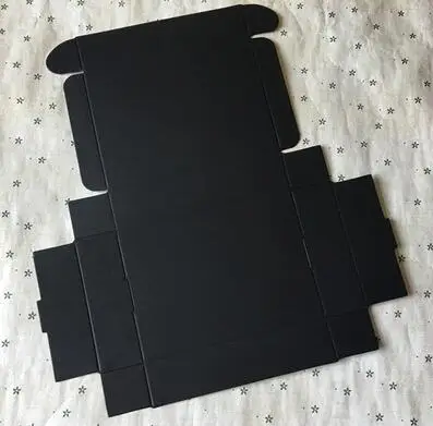 50 шт./лот черная/белая/Коричневая Картонная коробка из крафт-бумаги для свадебных