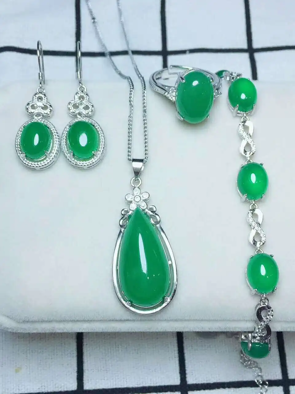 C41 #925 инкрустированный серебром натуральный набор халцедонов Нефритовое лицо