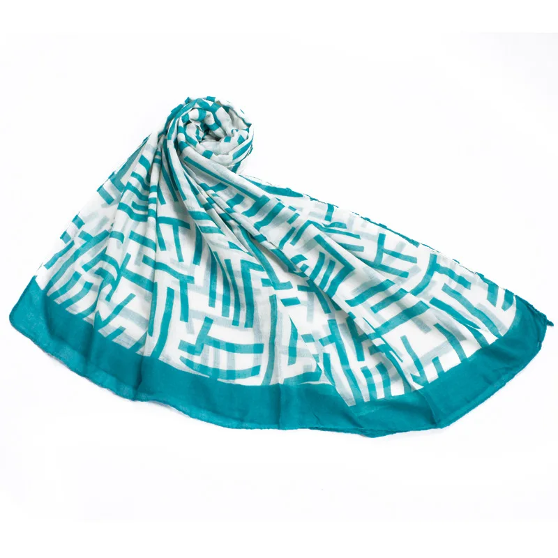 

Lightweight Scarfs For Women Striped Print Polyester Beach Large Long Soft Warm