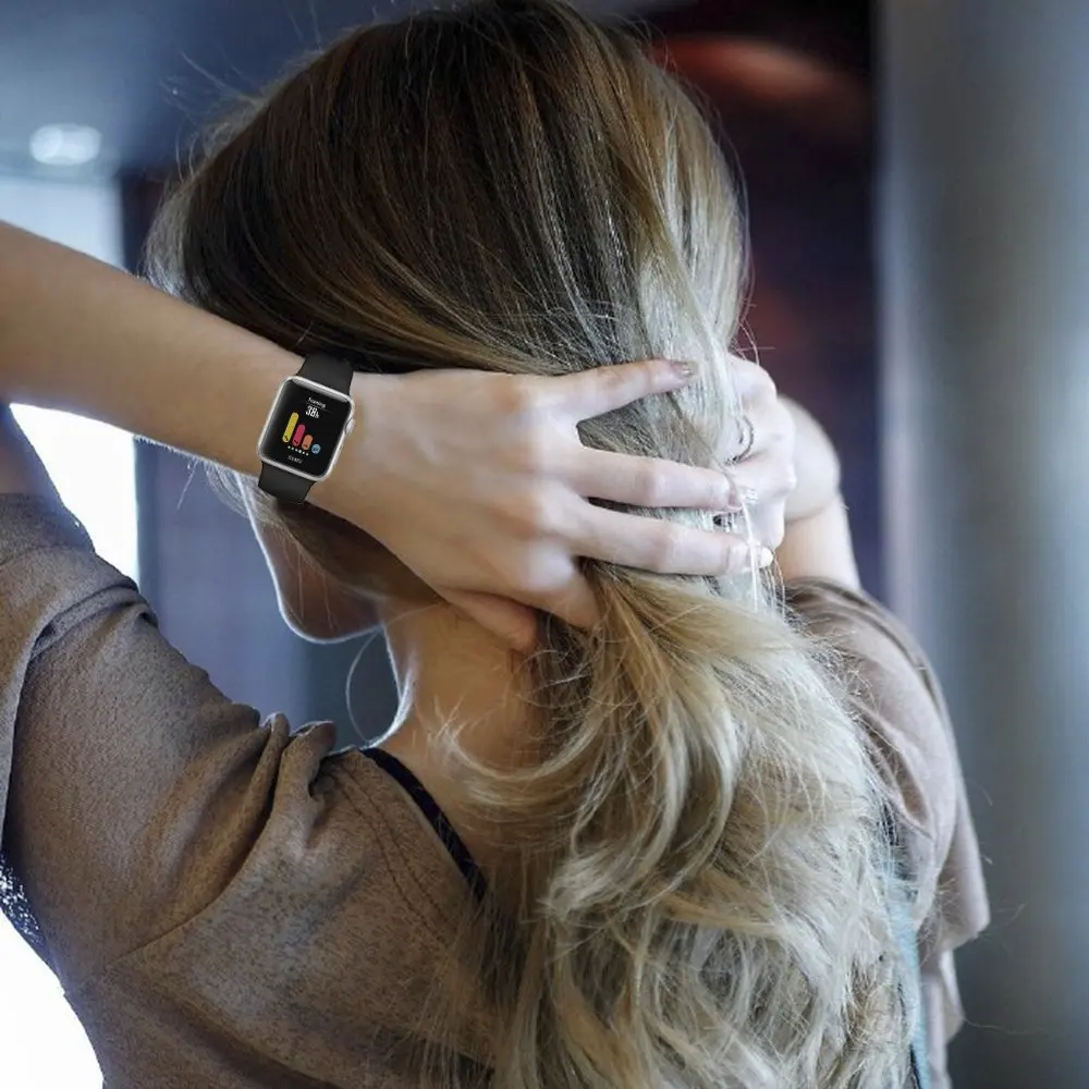 Спортивный ремешок для Apple Watch 42 мм 38 сменный из мягкого силикона Series 3 2
