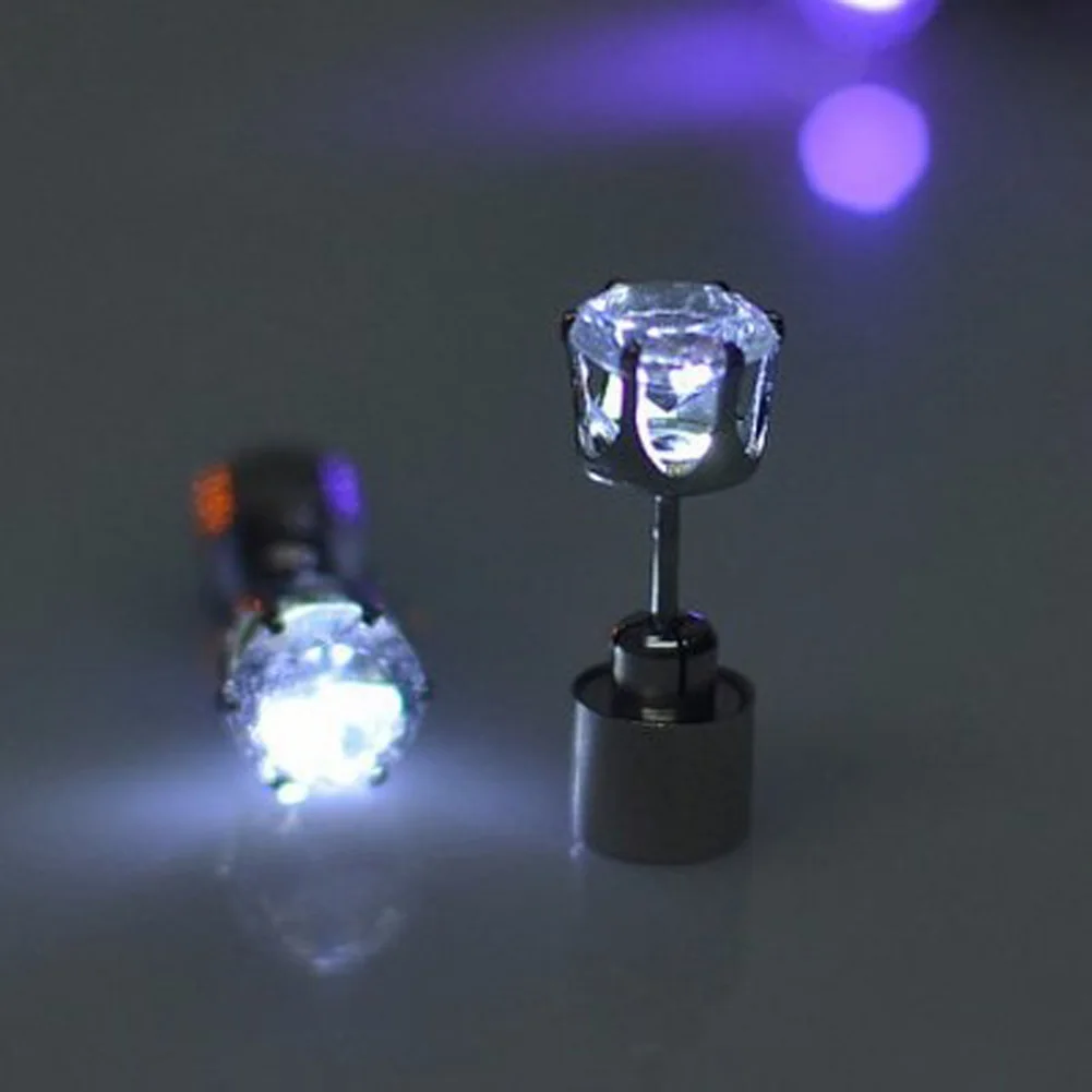 1 1 Pair Charm LED Earring Light Up Crown Glowing Crystal Rhinestones Stainless Eardrop Ear Stud Earring Jewelry Party Gift - Окраска металла: 1