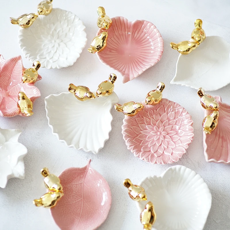 Новинка 1 штука креативная керамическая пепельница Ювелирная коробка держатель