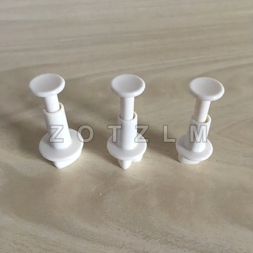 3 шт./лот серии Love пластиковый в форме сердца набор резаков для печенья, нажатия пружинная форма для торта инструмент для кондитерской помады Кондитерская SLP067