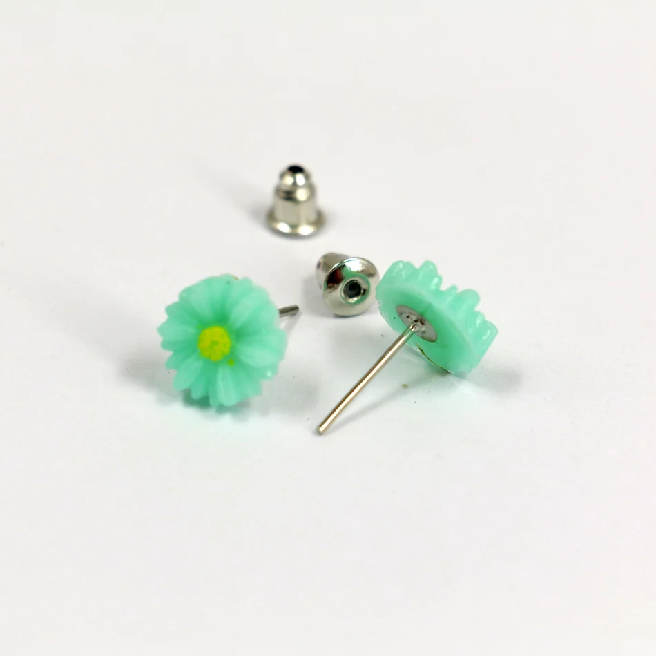 Бесплатная доставка лидер продаж милые недорогие серьги-гвоздики в корейском