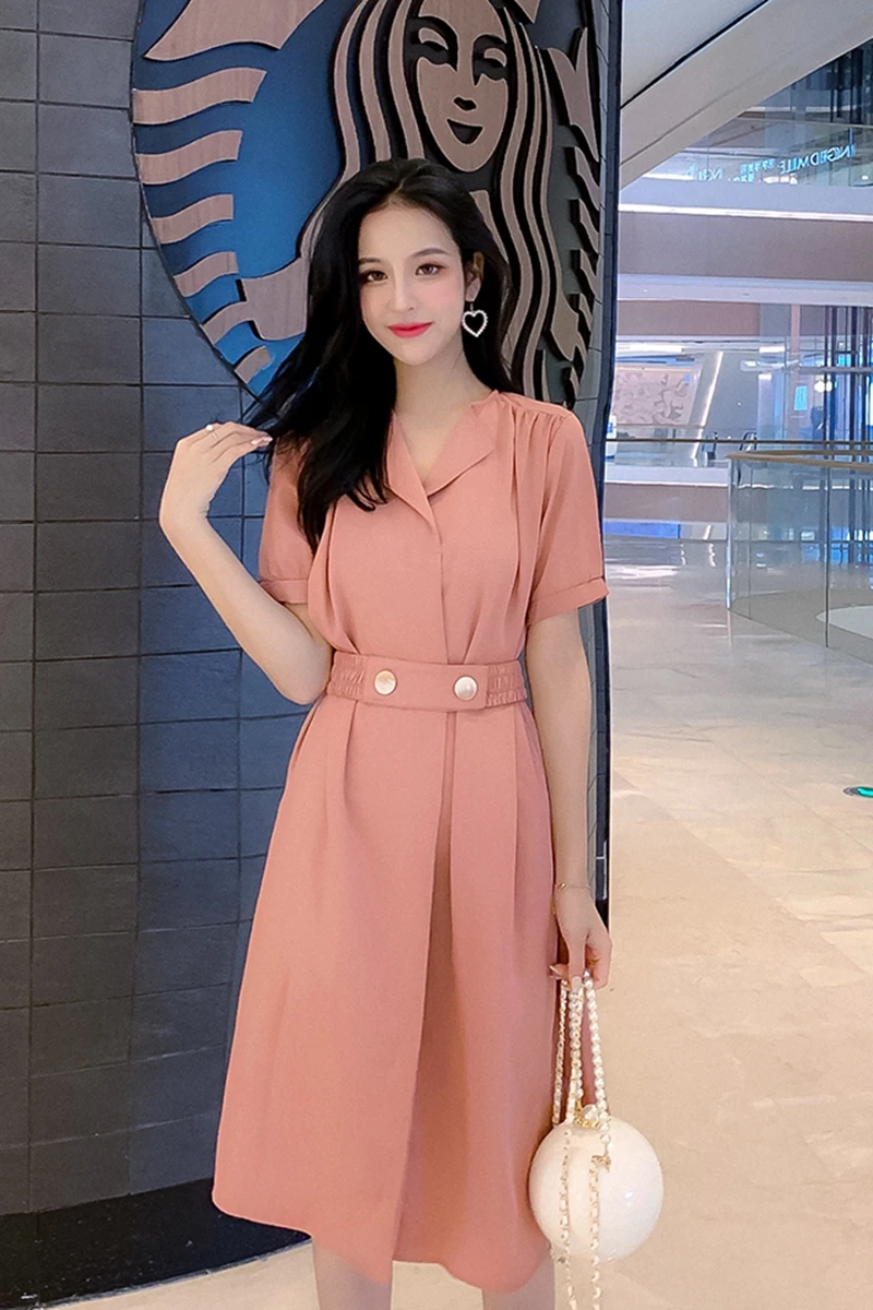 Женское винтажное платье трапециевидной формы с отложным воротником