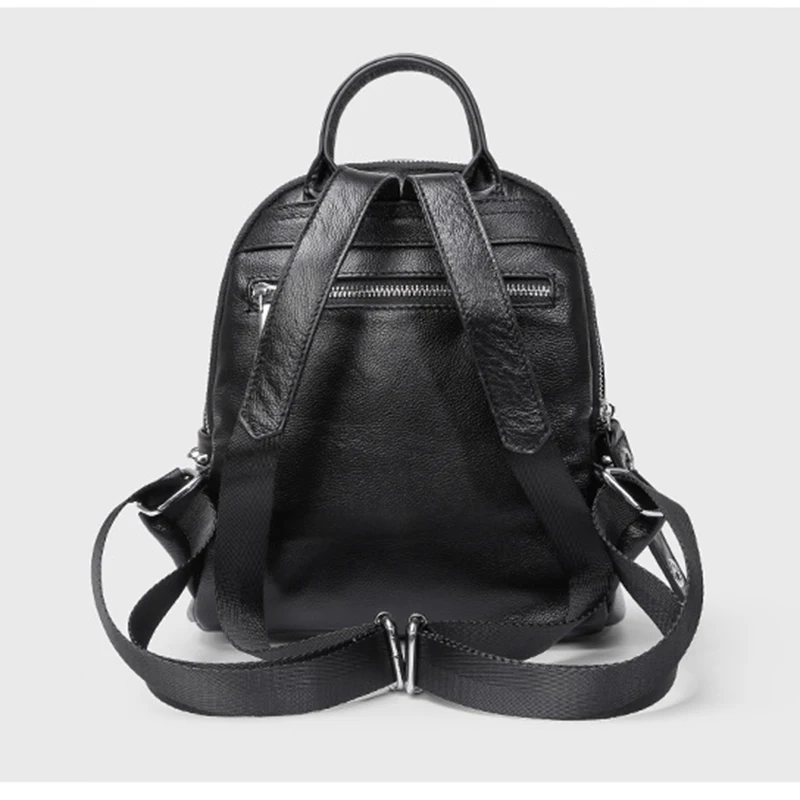 Женский рюкзак из натуральной кожи с заклепками в стиле ретро|college bags|rivet backpackbackpack