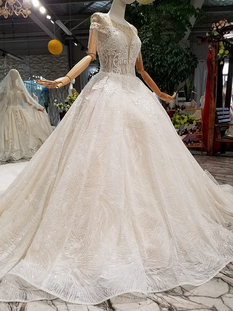 LS645411 2018 new design wedding gowns o neck short sleeves tulle keyhole back puffy customized dress with long veil|Свадебные платья|