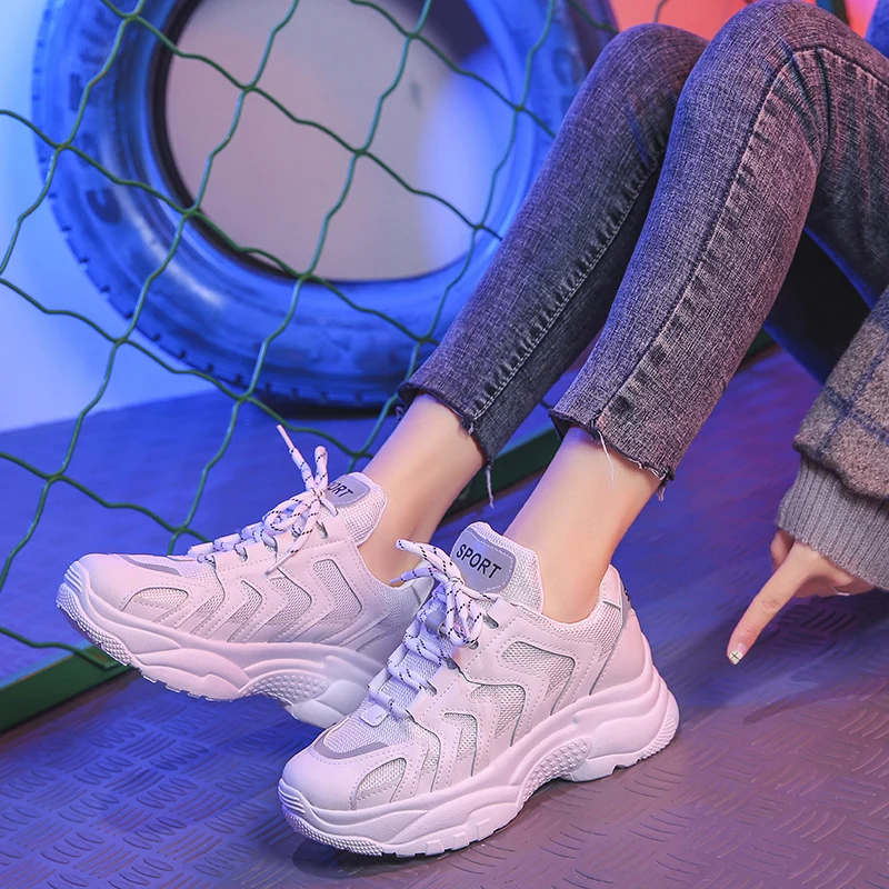 Женские массивные кроссовки модная женская Вулканизированная обувь трендовые