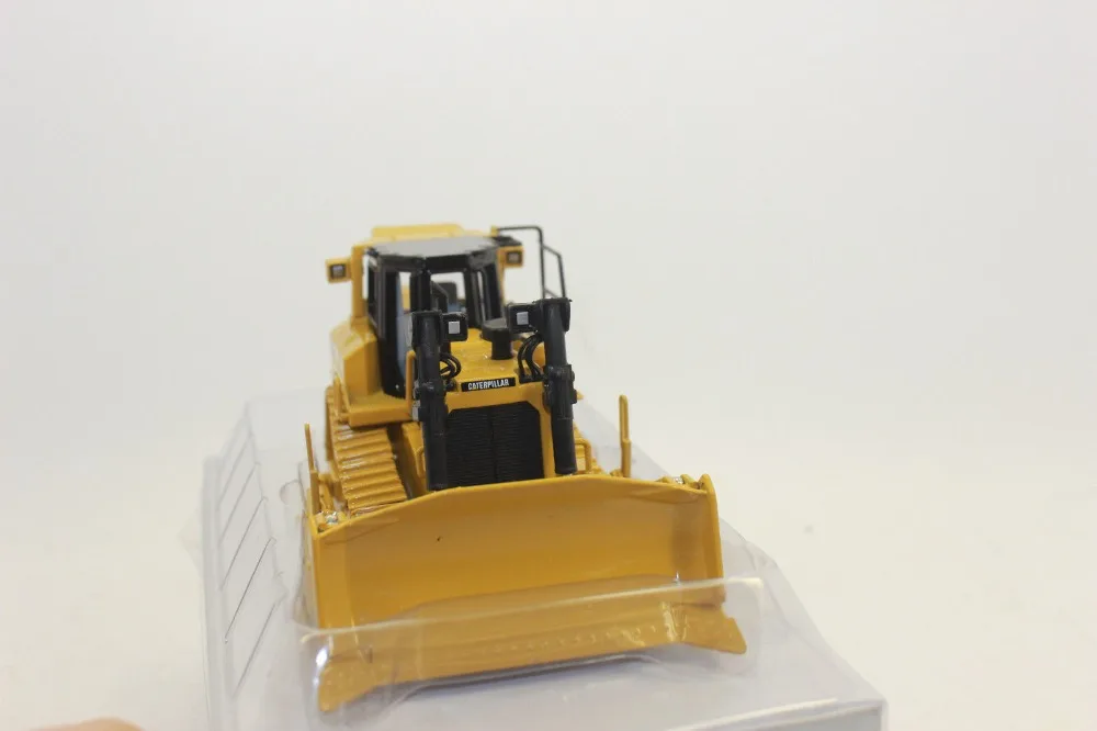 Norscot 1:50 гусеница кошка D8T Инженерная техника бульдозер гусеничный трактор литая под давлением игрушка модель 55299 сбора, украшения