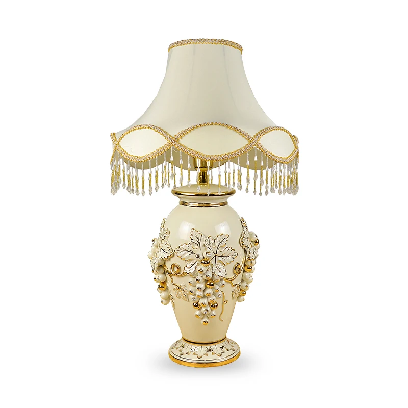 

style luxury large ceramic Table Lamp Retro Decor bedroom warm living room Home Furnishing high-grade bedside lamp