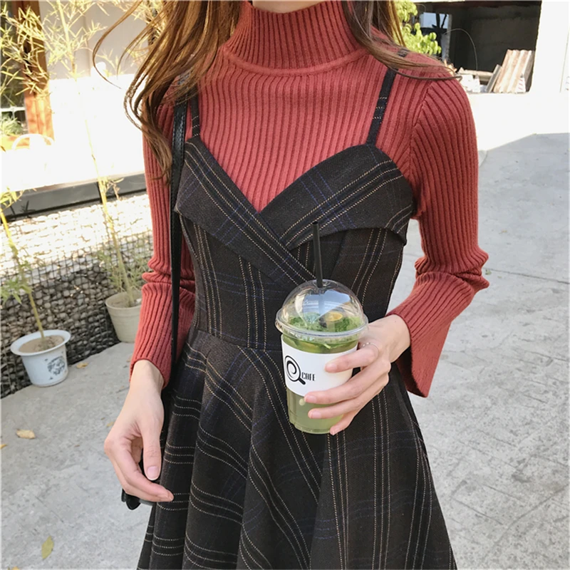 Женское платье в клетку Harajuku корейское Ulzzang на тонких бретельках с v образным