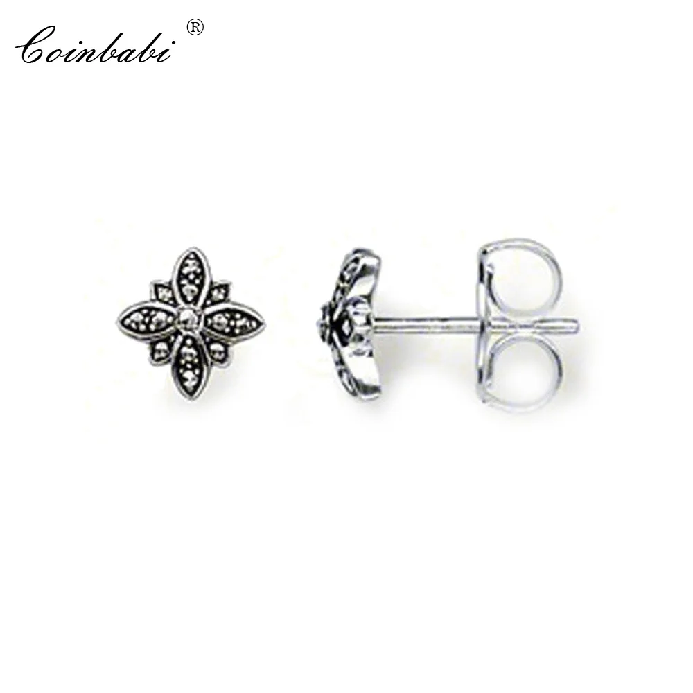 

Серьги-гвоздики женские из серебра 925 пробы с марказитами