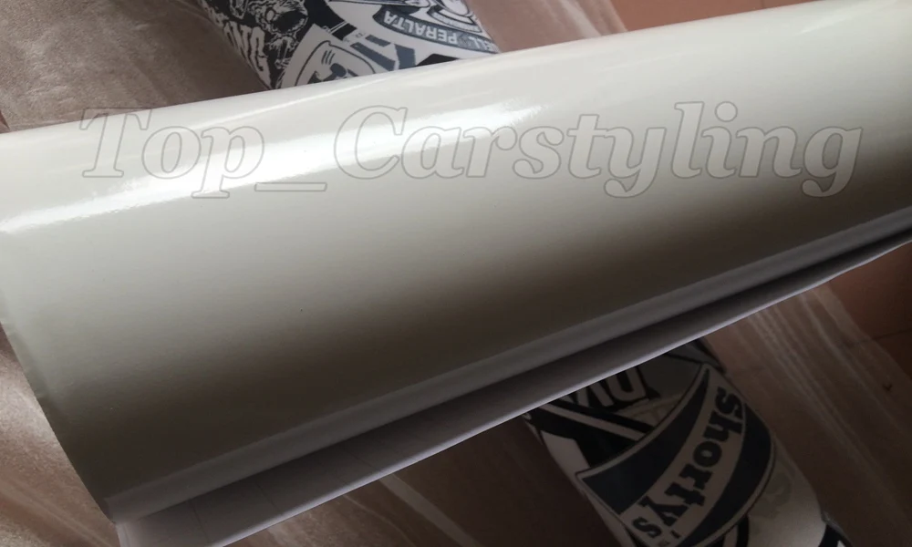 1.52x30m High Quality White Gloss Vinyl Film Wrap Bubble Free car wrapping by free shipping |