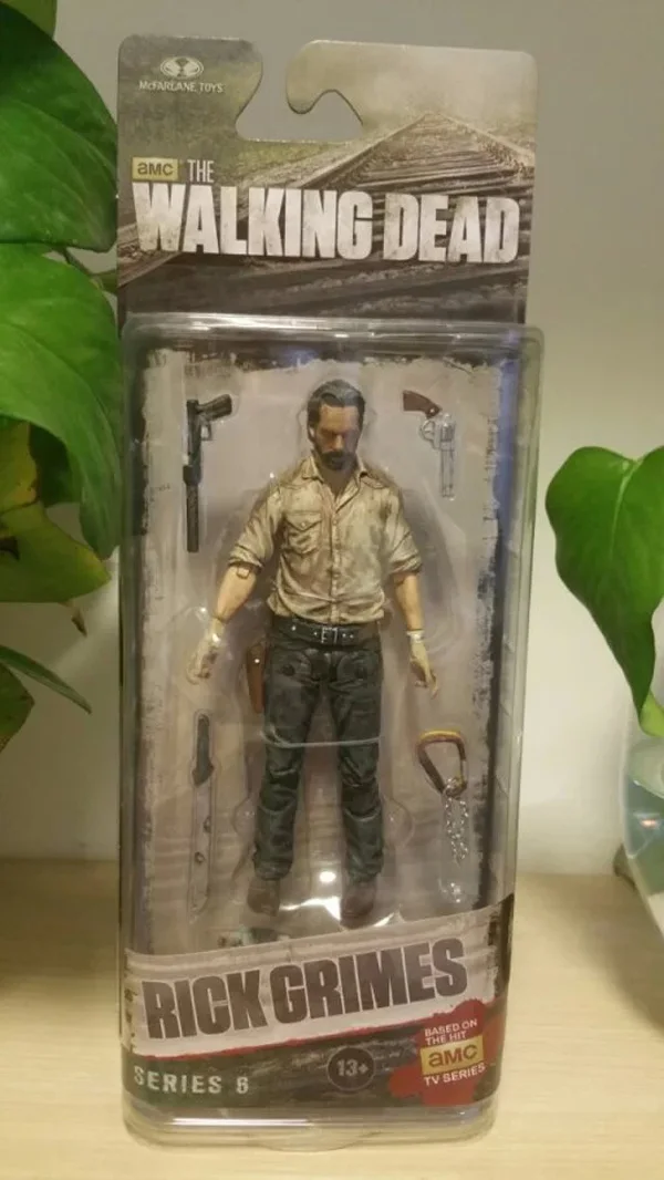 Новый AMC ТВ серии с изображениями из сериала Ходячие мертвецы 6 сержант Рик Граймс