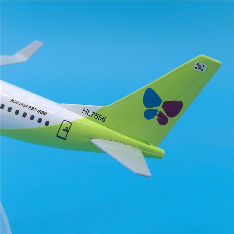 16 см Корея настоящие авиалинии Boeing 737 модель самолета из сплава Подарочная