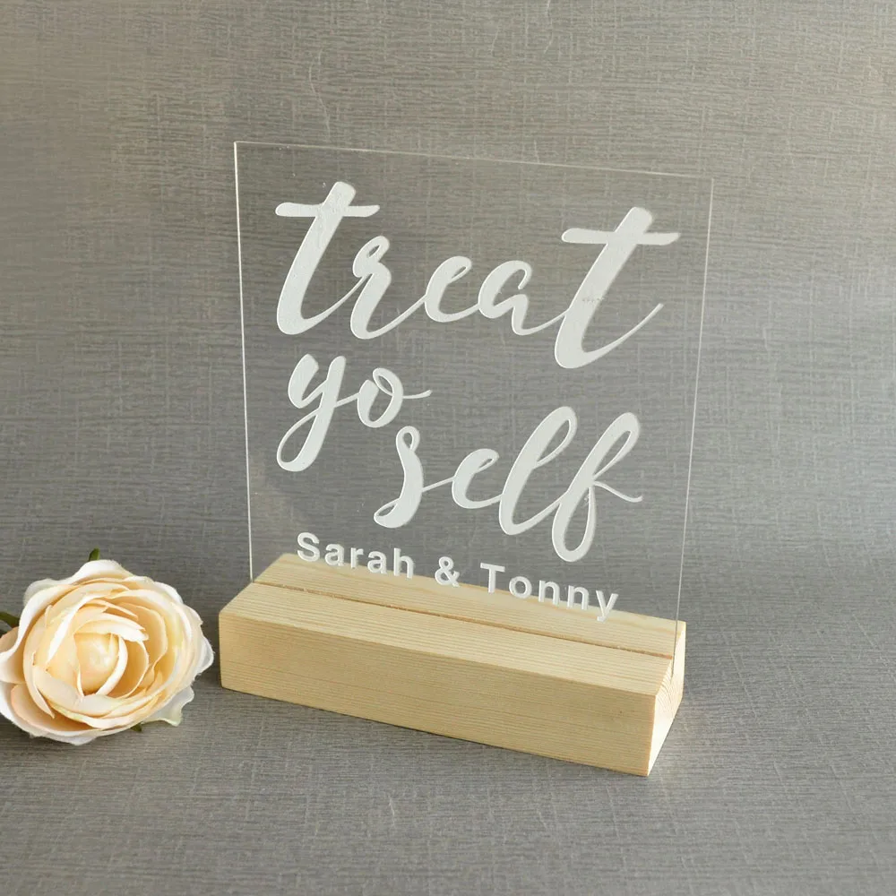 Treat Yo Self Favors ClearAcrylic Wedding Sign with Stand for Weddings or Events Please Take One | Дом и сад