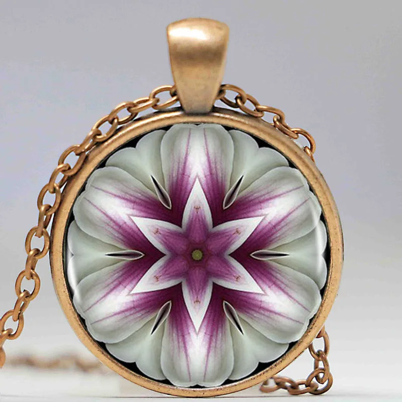 Ожерелье с подвеской в виде цветка мандалы круглой формы бронзовым покрытием |