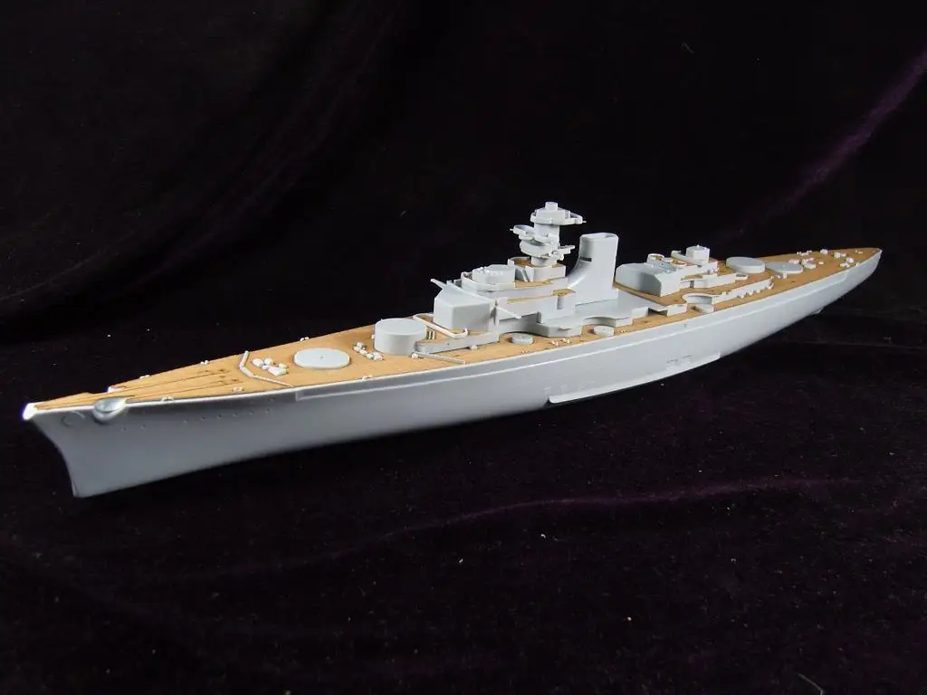 Heller81078 Bismarck линкор деревянная палуба ARTWOX AW50012|bismarck battleship|battleship bismarck |