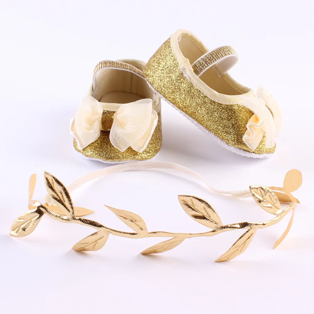 

Newborn Baby Girl Gold Shoes Flower Bow Toddler Infant Baby Booties Headband Set Little Girl Baby Walker First Shoe+Headband