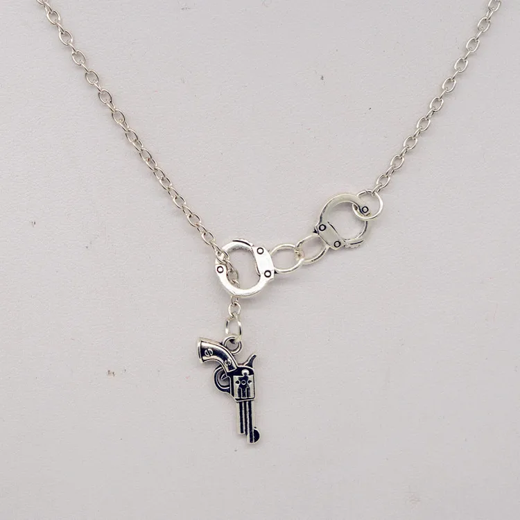 Модный подарок серебряные наручники амулеты кулон в виде пистолета ожерелье для