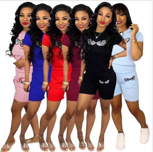 Новинка 2019 Женский винтажный спортивный костюм блестящий глаз короткий рукав