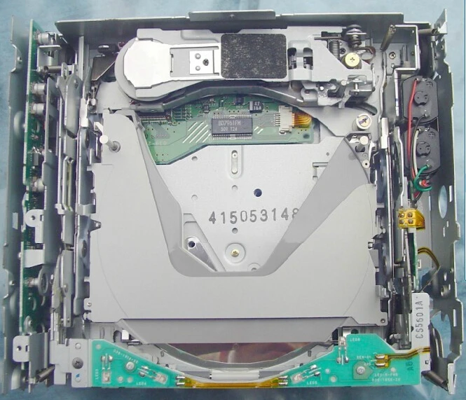 Новый оригинальный 230 шесть дисков CD механизм|Адаптеры AC/DC| |